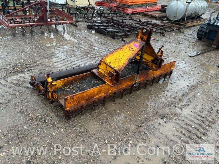 Gill SU-200 Machine, 3 Point Attachment For Finish Grading For Seed Or Sod.
