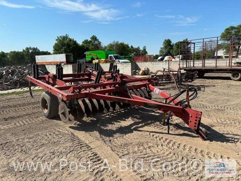 Case International Harvester 6500 Conser Till, 9 Shank, 10' 6" Wide.