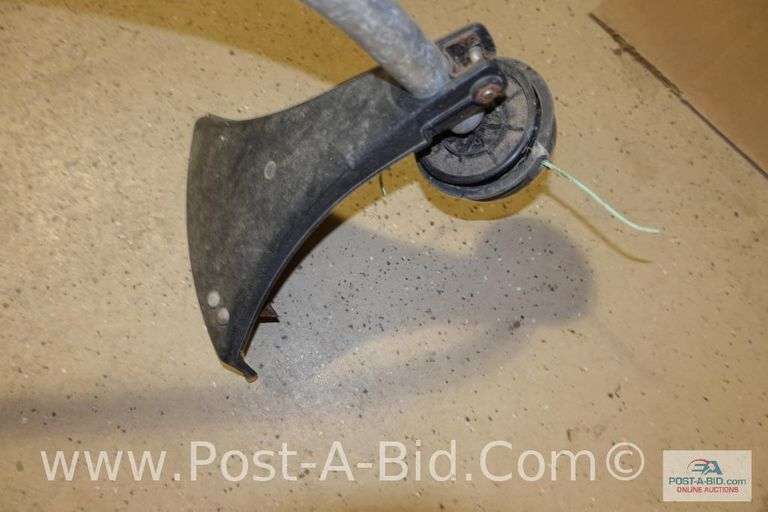 2-Homelight Weed Trimmers, No Gas To Test.