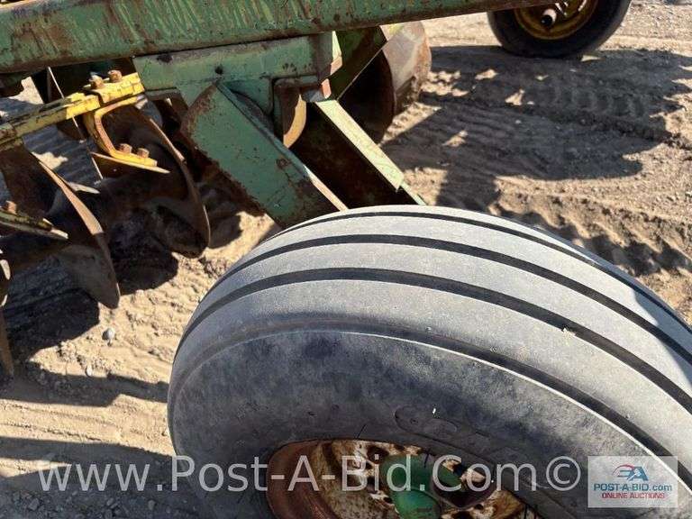 John Deere 13' Disc, Loose Disc.