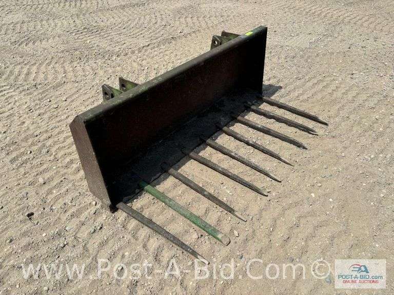 Manure Bucket For John Deere 148 Loader.
