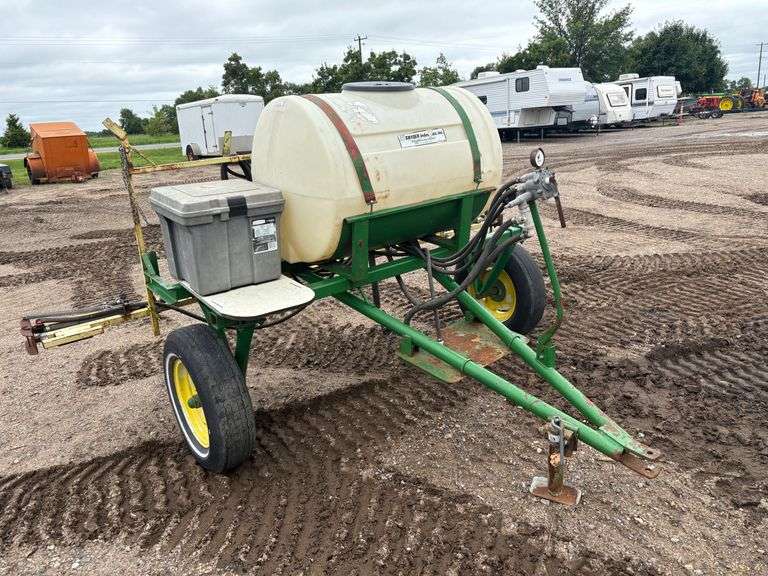 Sprayer With Boom & Spray Gun,Approx. 110 Gallon