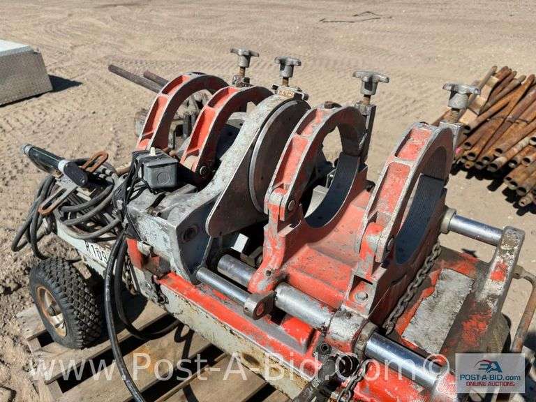 Pipe Fuser With Cutter And Heat Pad, Hand Hydraulic And 2 Sets Of Dies.