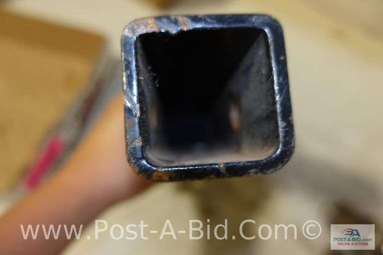 1-Receiver Hitch-1 7/8" Ball, 1-2" Hitch Ball, 1-2 5/16" Hitch Ball, 1-1 7/
