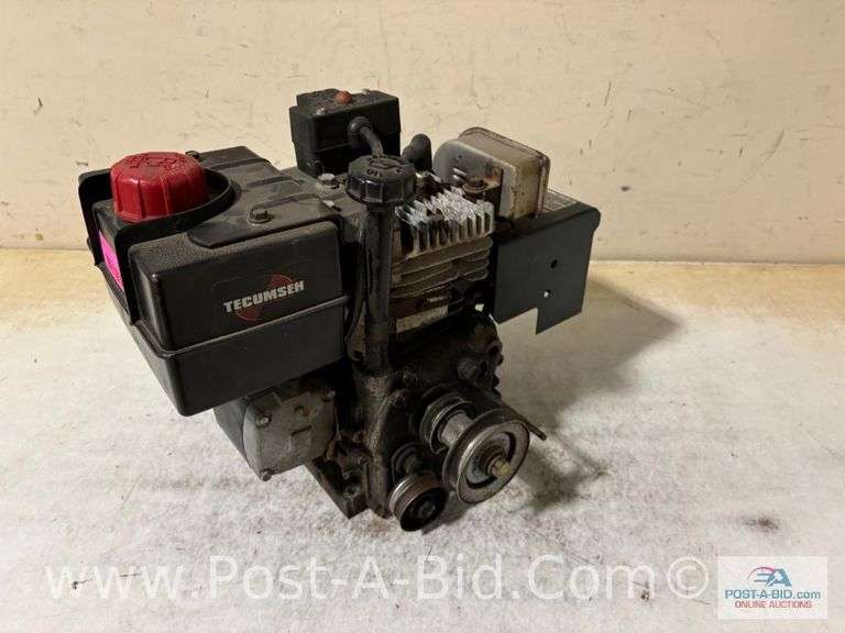 5 HP Tecumseh Electric Start Motor, Owner Stated, "Runs."