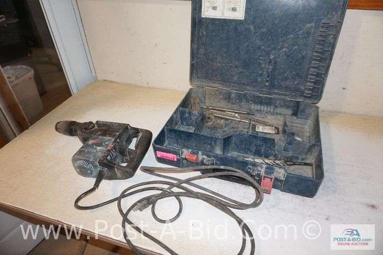Bosch Hammer Drill 11222EVS, In Case.