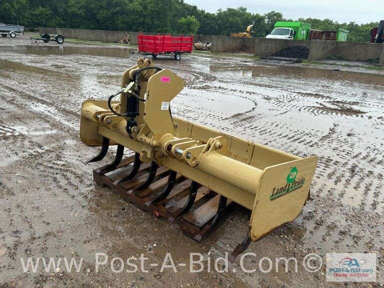 LandPride Box Scraper, HRL3572, Hydraulic Operated Scarifier Teeth, 3 Point