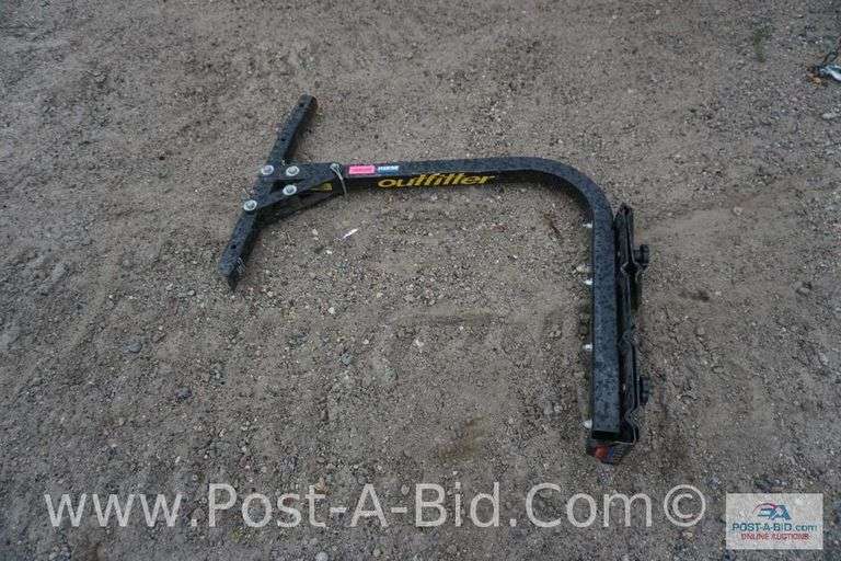 Reese Outfitter Receiver Bike Rack.