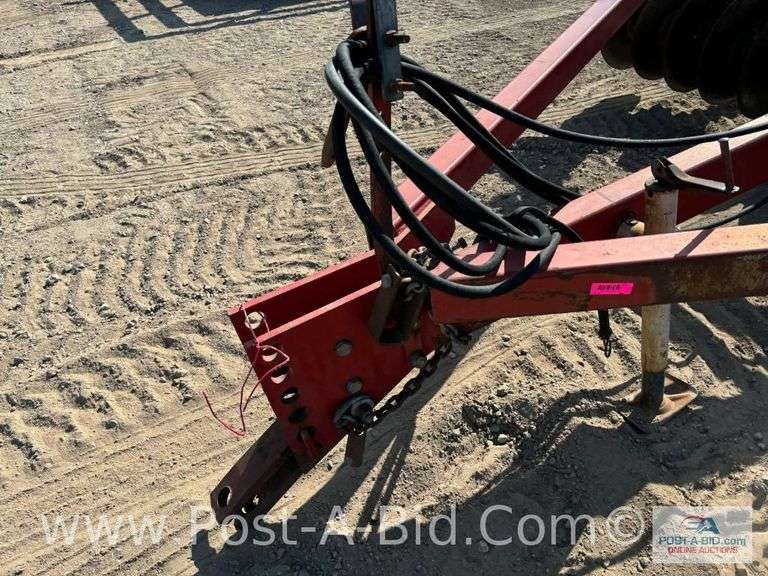 Case International Harvester 6500 Conser Till, 9 Shank, 10' 6" Wide.