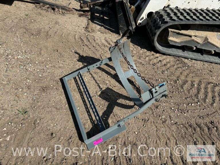 Barrel Clamp For Lifting 55 Gallon Barrels.