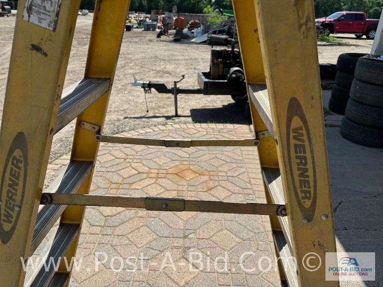 Warner 6' Double Step Ladder.
