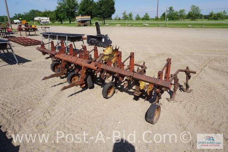 International 4 Row Cultivator.