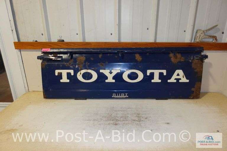 1980's Toyota Tail Gate.