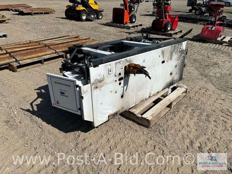 Carrier Transicold Reefer Unit Off Of Box Truck, Powered By Kubota 1.1 Lite