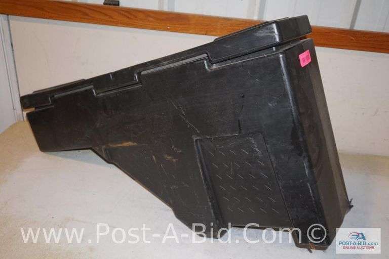 3-Hard Plastic Fender Truck Bed Tool Box, With Ratchet Straps.