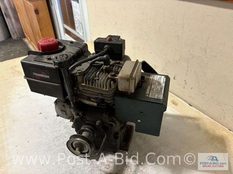 5 HP Tecumseh Electric Start Motor, Owner Stated, "Runs."