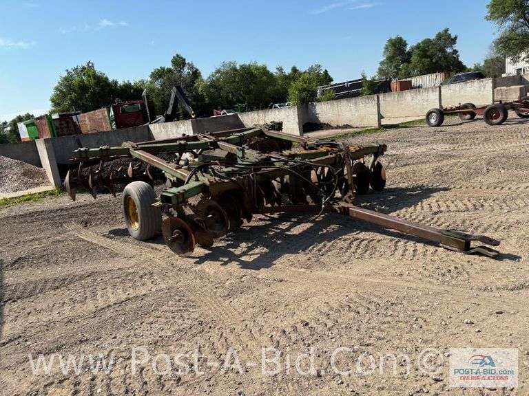 John Deere 13' Disc, Loose Disc.