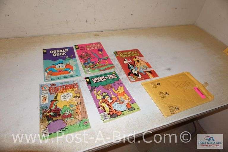 5-Vintage Comic Books, 1-Beep Beep, The Road Runner 1980 #89, 1-Winnie The