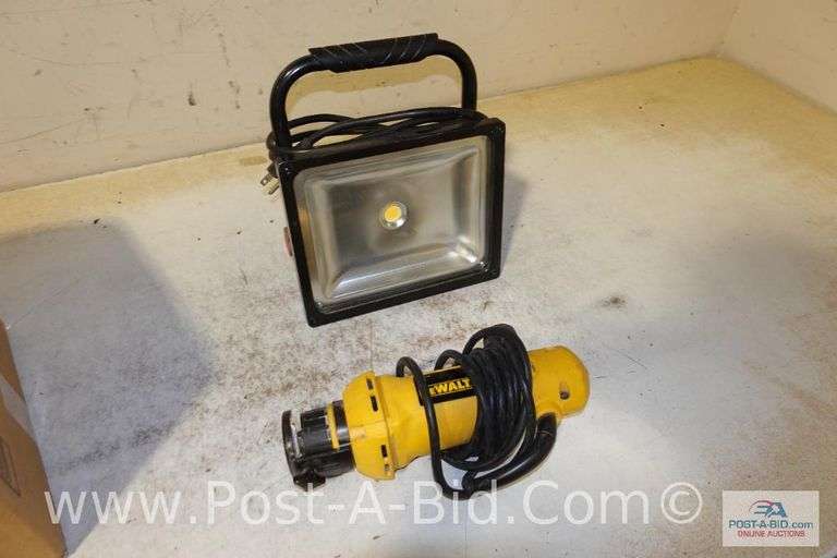 DeWalt Cut Out Tool And Husky Work Light, Owner Stated, "Works."