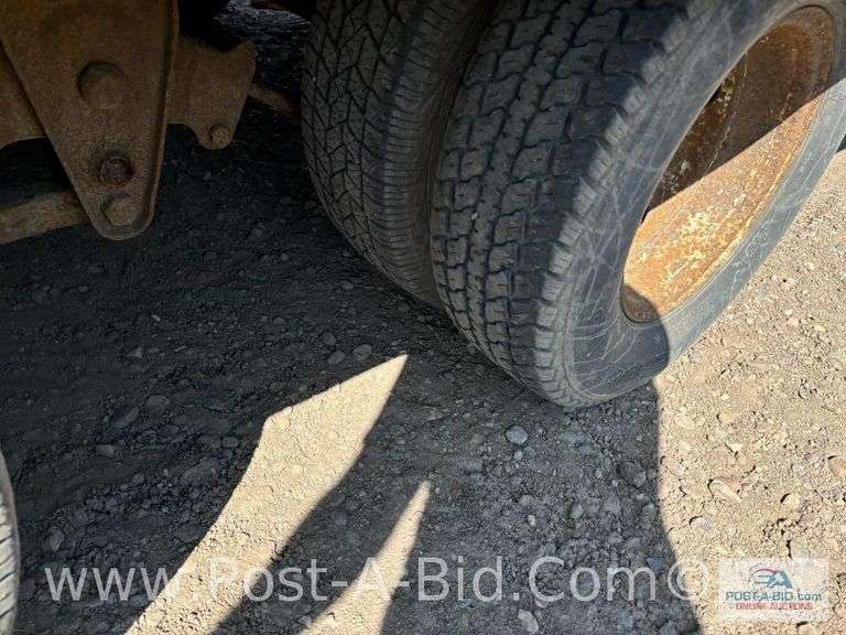 1999 Tow Master T20 Tandem Dual Axle Deck Over Trailer, 19' x 8' 6" With 5'