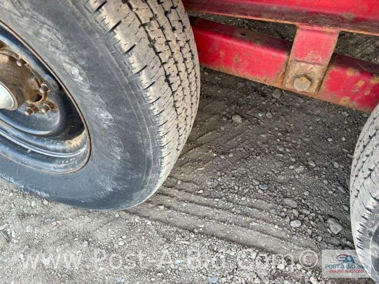 1986 Red: Haul 16' x 8' Plus 5' Dove Tail Tandem Axle Deckover Trailer, Wit