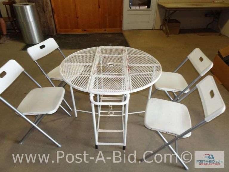 Vintage Wrought Iron Patio Garden Bistro Table With Drop Lea