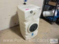 50 Gallon Sprayer Tank, With 1" Valve.