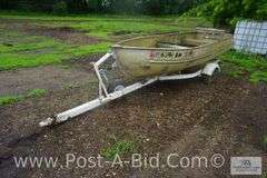 Meyers 12' Old Fishing Boat, DNR 6541 BM, No Registration On Trailer. Regis