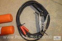 Miller Thunderbolt 225V Welder, Owner Stated, "Comes With 2 Cans Of Welding