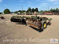 John Deere 13' Disc, Loose Disc.