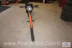 Vintage 1979-1980's Sno Runner With 134cc, 2 Stroke Single Cylinder Motor,