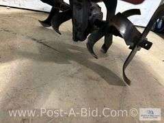 Earthquake Badger 5.5 Briggs And Stratton Tiller, Owner Stated, "Works."