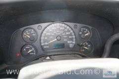 2005 Chevy 1 Ton Cube Truck, With 88, 302 Miles, 6.0 Motor, 15' Box, AM/FM