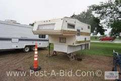 Leer Slide in Pick Up Camper, 1977, 8 1/2' Has AC, Stove, Furnace, Bathroom