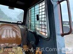 1989 Case 1840 Diesel Skidloader With 61" Bucket, Cab With Door,