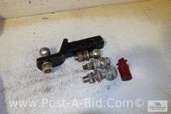 1-Receiver Hitch-1 7/8" Ball, 1-2" Hitch Ball, 1-2 5/16" Hitch Ball, 1-1 7/