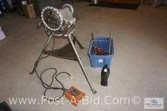 Ridgid 300 Power Threading Machine, With Blue Tote, With Cutters, Dyes And