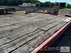 1986 Red: Haul 16' x 8' Plus 5' Dove Tail Tandem Axle Deckover Trailer, Wit