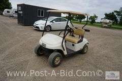 2016 EZ-Go Gas Golf Cart With Canopy, Golf Bag Holders, Kawasaki Gas Motor,
