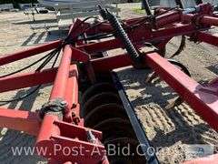Case International Harvester 6500 Conser Till, 9 Shank, 10' 6" Wide.