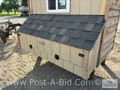 Chicken Coop, Owner Stated, "Fully Insulated And Vented," 5 Nesting Boxes, Boards Mounted On Roof To