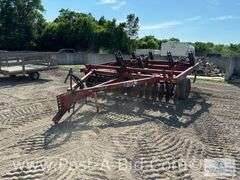 Case International Harvester 6500 Conser Till, 9 Shank, 10' 6" Wide.