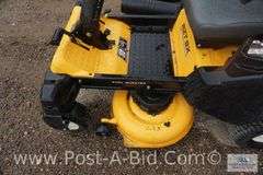 Cub Cadet RZT SX Steering Wheel Zero Turn Hydrostatic Riding Lawn Mower Wit
