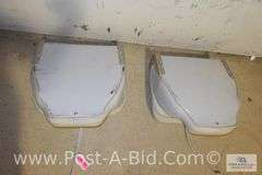 2-Boat Seats, Light Gray/Park Gray.
