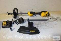 DeWalt Flex Volt 60 Volt, 17" DCST9721, Brushless, Owner Stated, "Works Goo