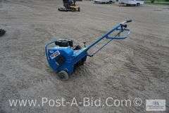 Bluebird 530A Aerator 19" Honda, 4.0 Motor, Runs.