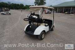 2017 EZ-Go Gas Golf Cart With Golf Bag Holders, Kawasaki Gas Motor, Canopy.