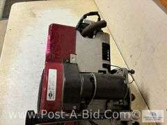 Briggs And Stratton 17 HP Lawn Mower Engine Model: 313707, Electric Start,