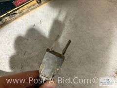Black And Decker 6" And Wards Sander, Owner Stated, "Both Work."