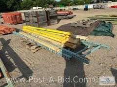 Misc. Pallet Racking Approx. 12 Crossbeams And 2 Uprights.